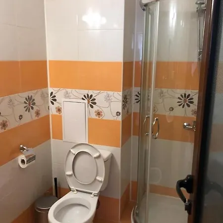 아파트 1 Bedroom Next To Mall Of *